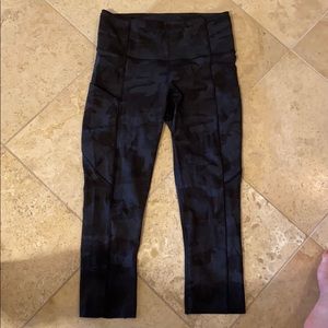 Lululemon camo leggings